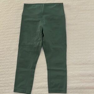Lululemon Athletica Green Leggings Smooth Ankle-Length